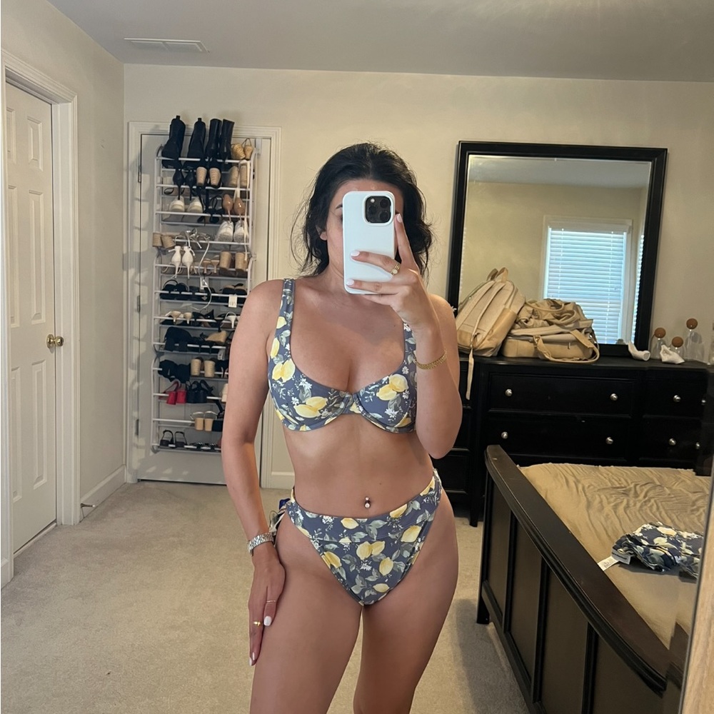 Abercrombie & Fitch Bikini Set